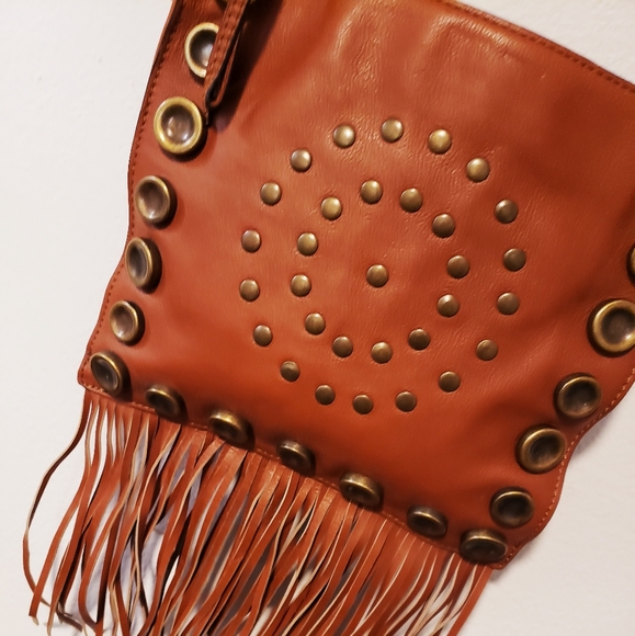 HYPE-Studded Fringe Leather Vintage Handbag - Picture 4 of 6